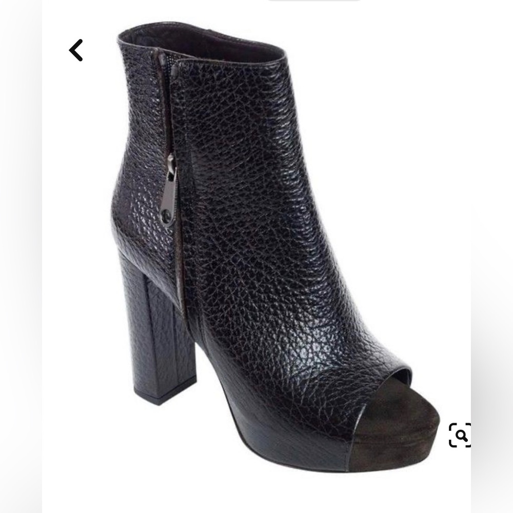 Brunello Cucinelli Embossed Leather Peep Toe Ankle Bootie Sz 40.